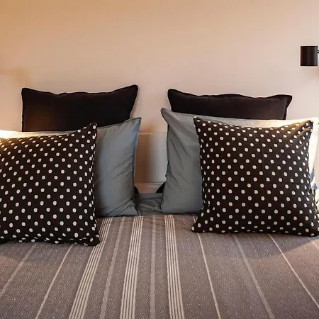 Semesterbostad Milaella